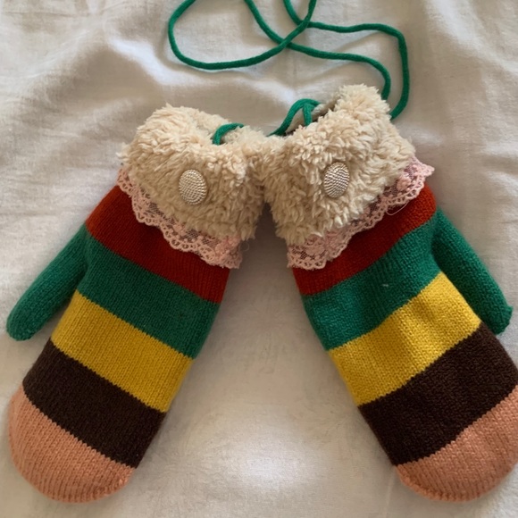 Glover - Picture 1 of 1